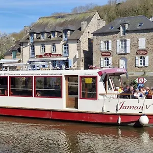 Maison Proche Du Port De Dinan , Lanvallay France