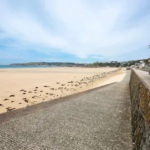 La Coquille - Vue , Erquy France